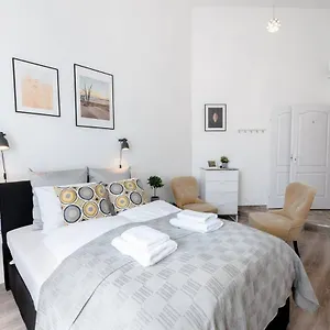 New A C With View Of The Synagogue Apartamento Budapest